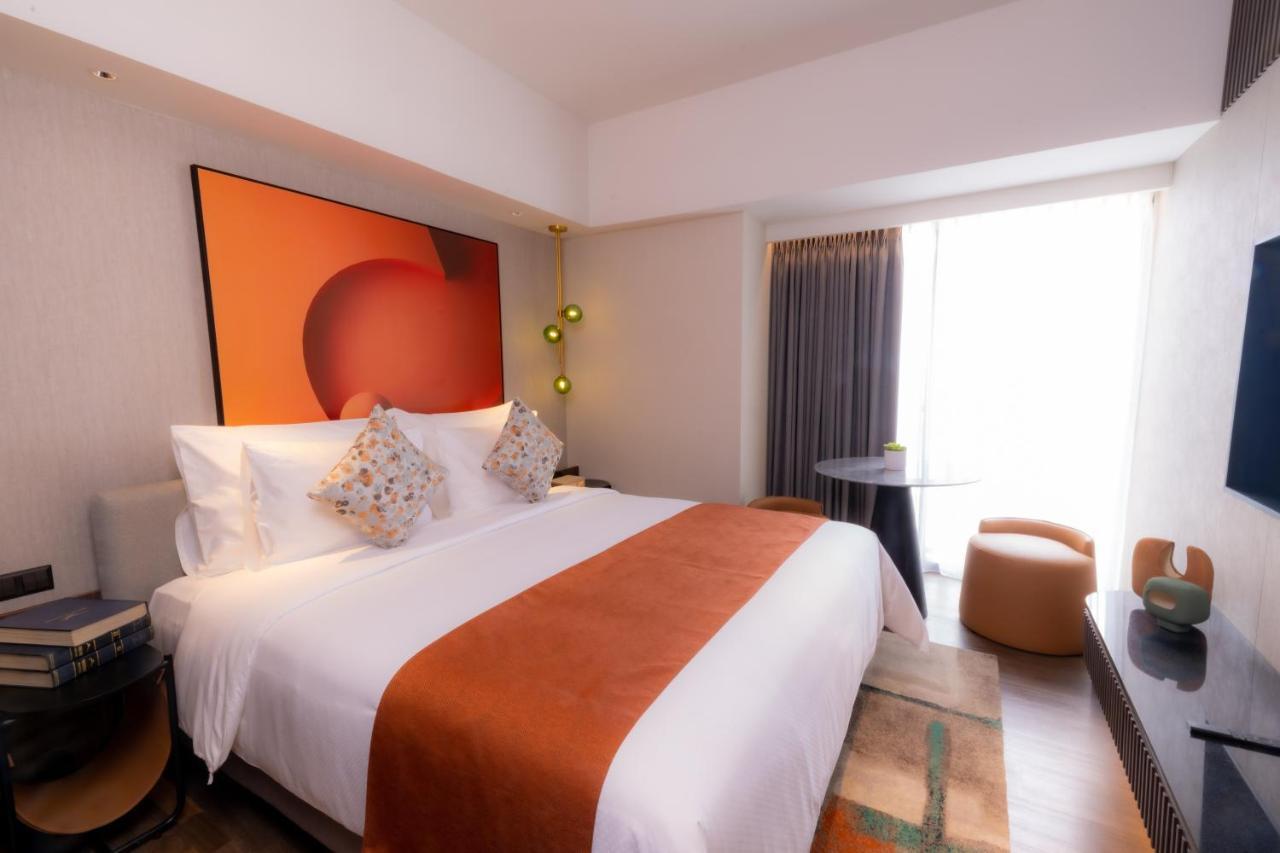 Herloom Hotel & Residence Bsd Tangerang Esterno foto