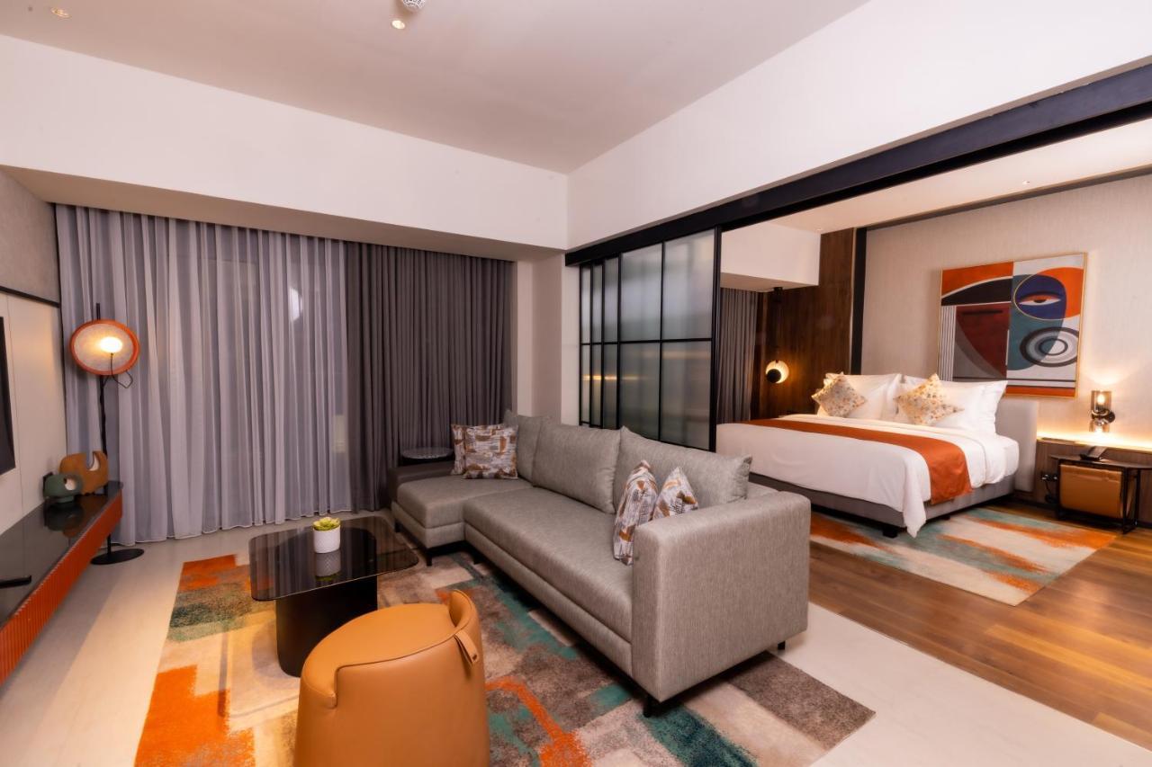 Herloom Hotel & Residence Bsd Tangerang Esterno foto