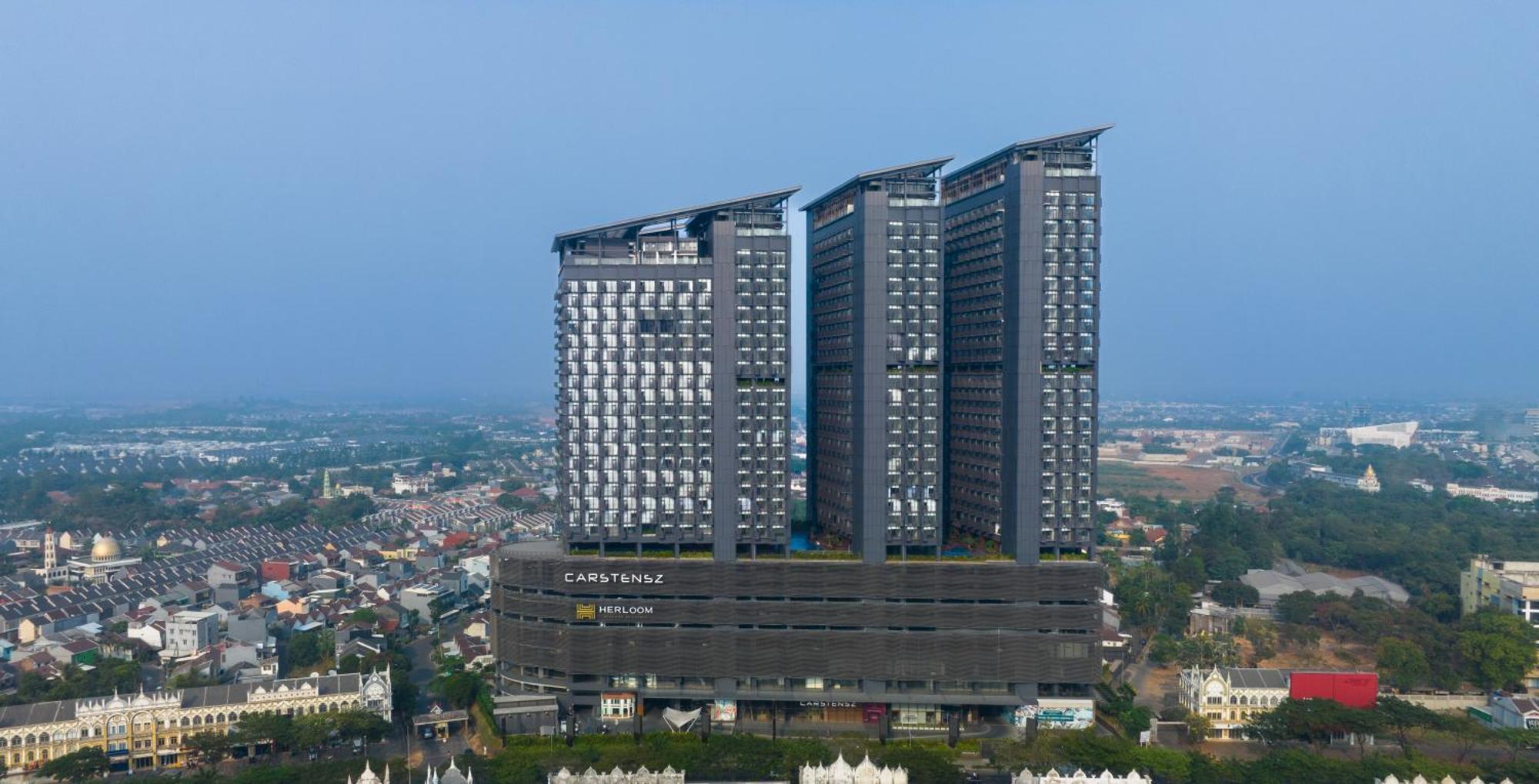 Herloom Hotel & Residence Bsd Tangerang Esterno foto