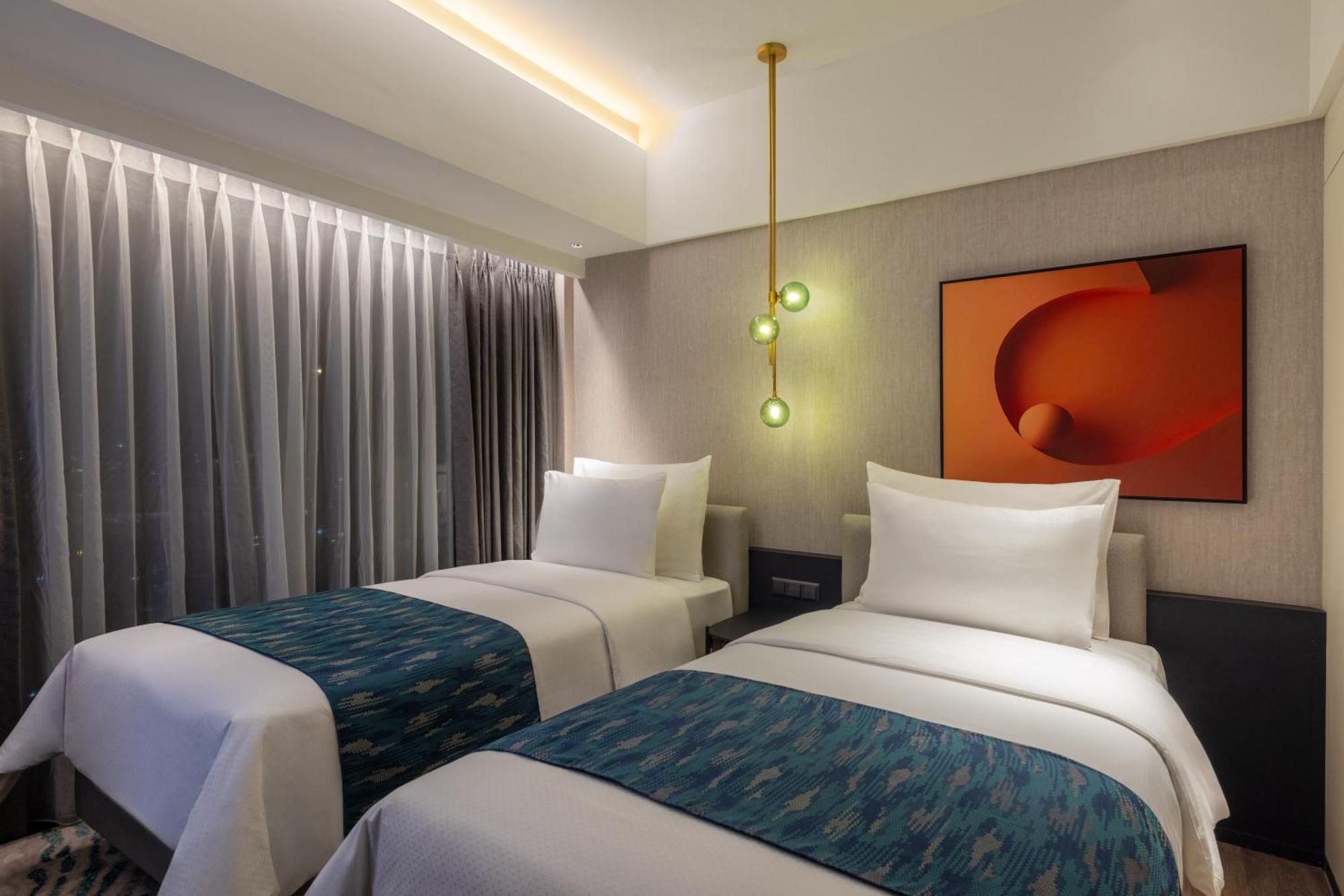 Herloom Hotel & Residence Bsd Tangerang Esterno foto