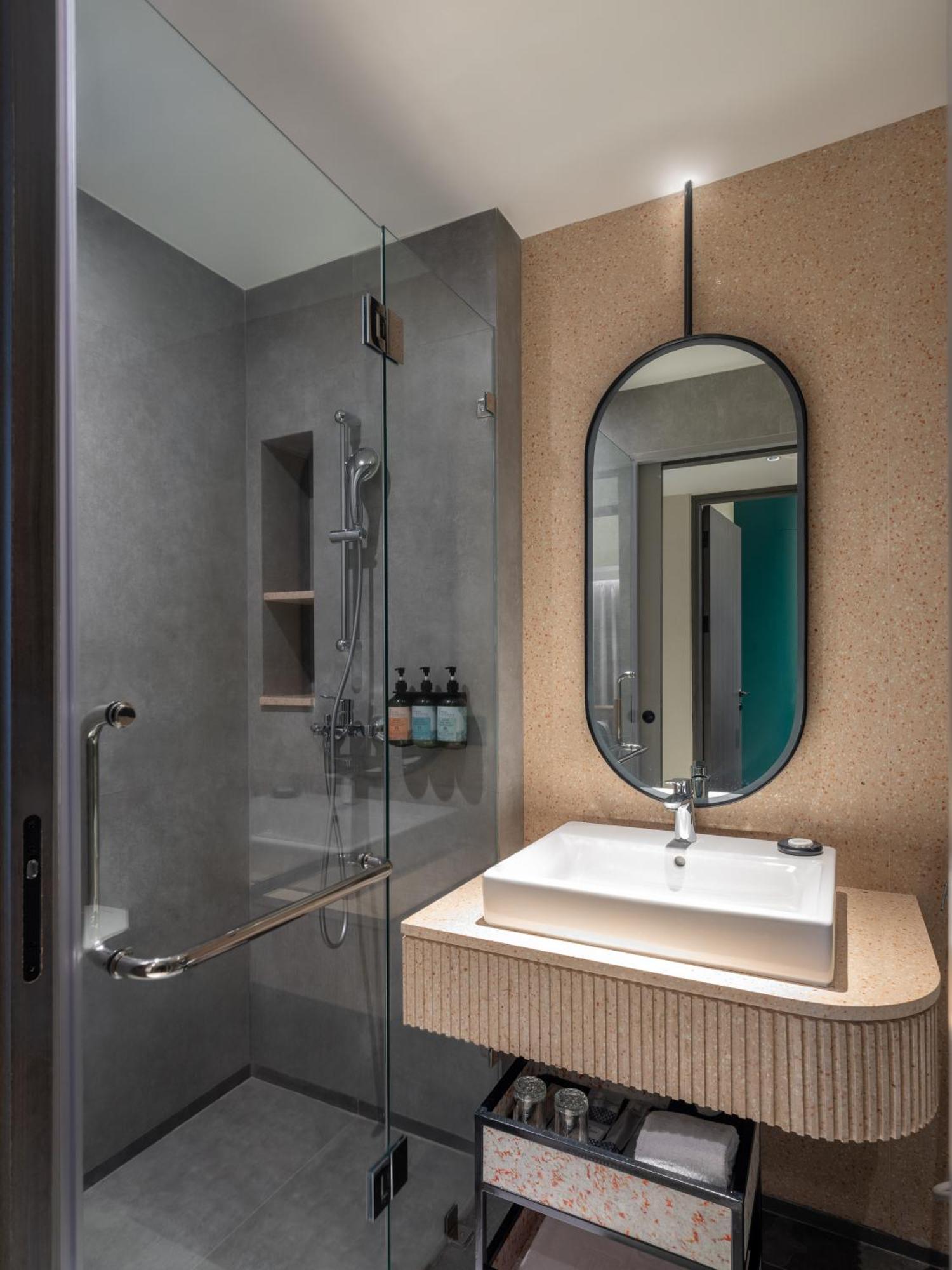 Herloom Hotel & Residence Bsd Tangerang Esterno foto