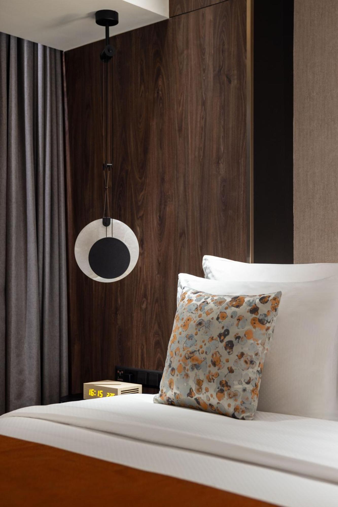 Herloom Hotel & Residence Bsd Tangerang Esterno foto